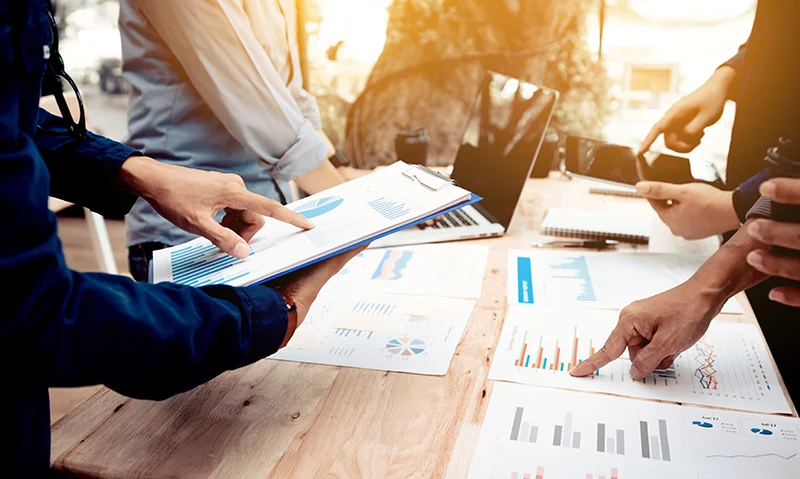 Financial Strategy Meeting with Report Discussions